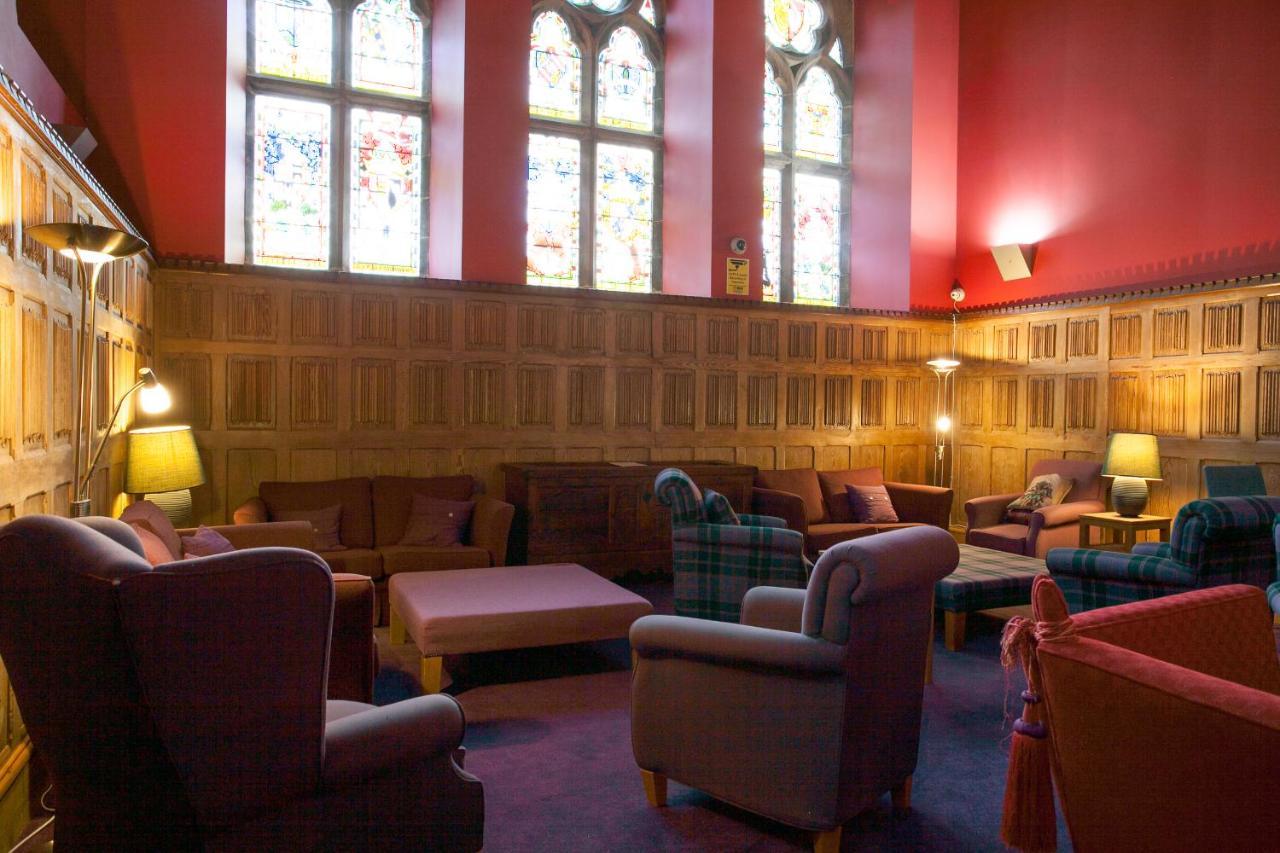 Loch Ness Moat House Apartments フォート・オーガスタス エクステリア 写真