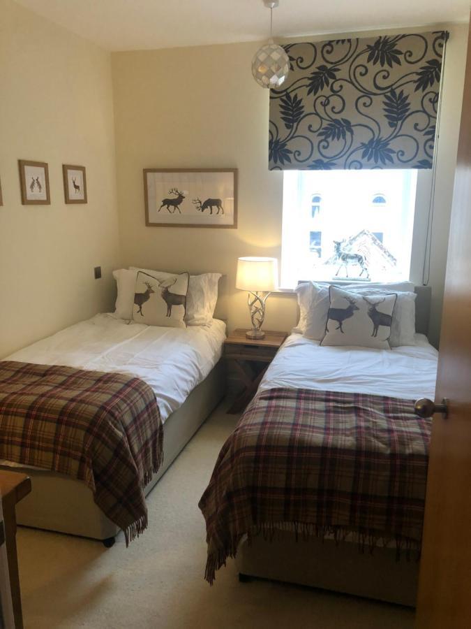 Loch Ness Moat House Apartments フォート・オーガスタス エクステリア 写真