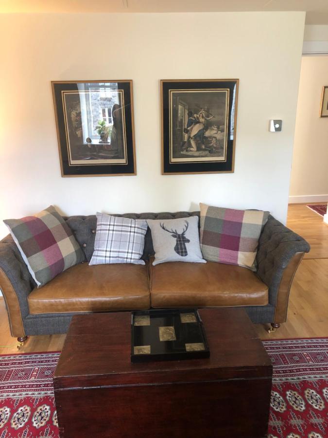 Loch Ness Moat House Apartments フォート・オーガスタス エクステリア 写真