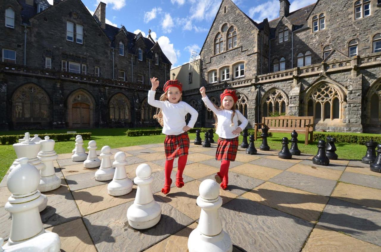 Loch Ness Moat House Apartments フォート・オーガスタス エクステリア 写真